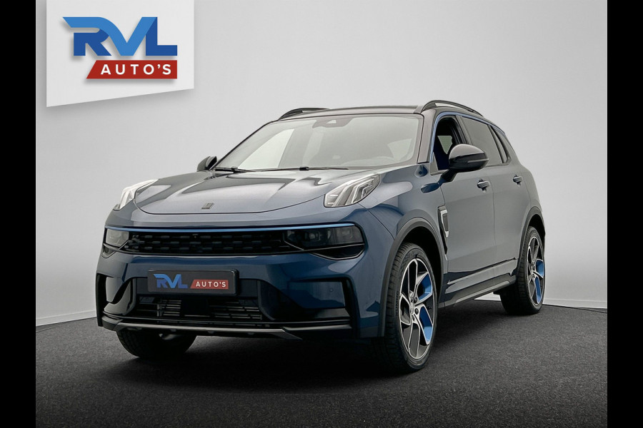 Lynk & Co 01 1.5 261PK Plug-in Hybrid *Zwarte Hemel * Trekhaak * 360° Camera Pano/dak Apple/Carplay Adaptive/Cruise