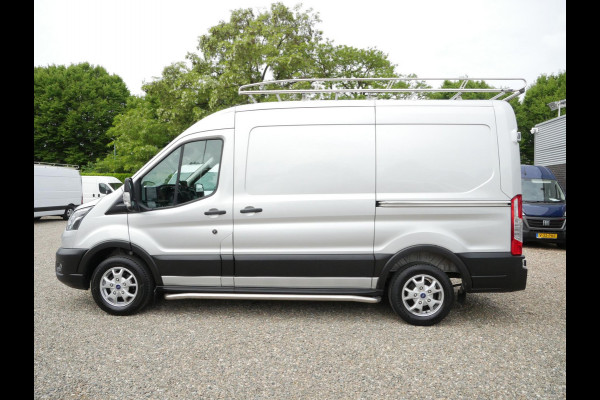 Ford Transit 2.0 TDCI 130PK, L2H2, Airco, 2 x Schuifdeur