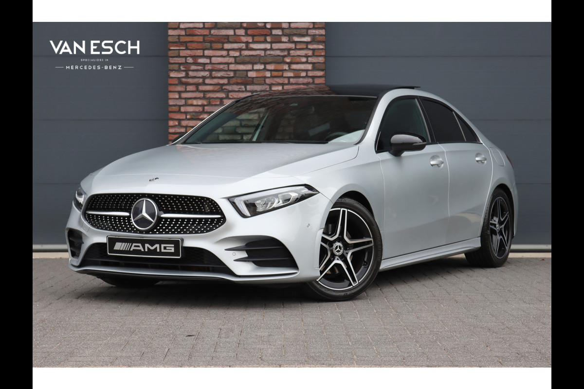 Mercedes-Benz A-Klasse 200 Business Solution AMG | Panoramadak | Camera | Night Pakket | High Performance Led | Widescreen | Regensensor |