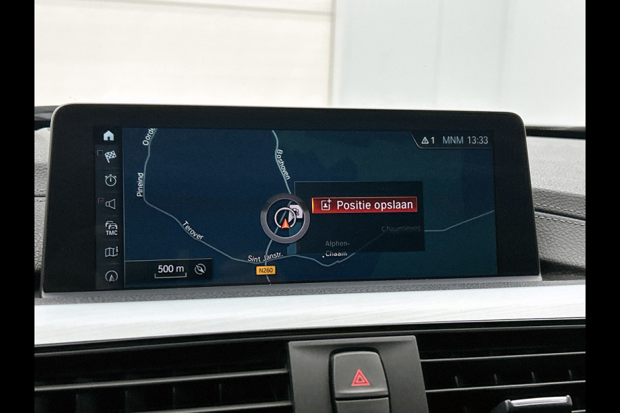 BMW 3 Serie Touring 318i M Sport Corporate Lease Automaat (GROOT-NAVIGATIE, TREKHAAK, STOELVERWARMING, LED, GOED ONDERHOUDEN)