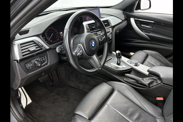 BMW 3 Serie Touring 318i M Sport Corporate Lease Automaat (GROOT-NAVIGATIE, TREKHAAK, STOELVERWARMING, LED, GOED ONDERHOUDEN)