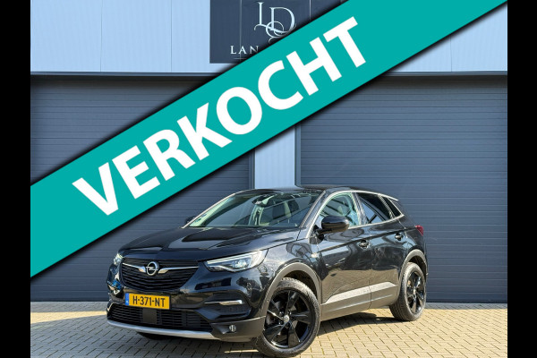 Opel Grandland X 1.2 Turbo PANO / CARPLAY / CAMERA / AUTOMAAT / STUURVERWARMING / WINTERPAKKET /