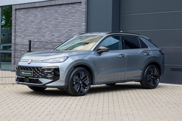 Volkswagen T-Roc 1.5 eTsi R-Line First Edition | NIEUW MODEL | BTW | CAMERA | ELEK.TREKHAAK | ACC | STUURVERWARMING |