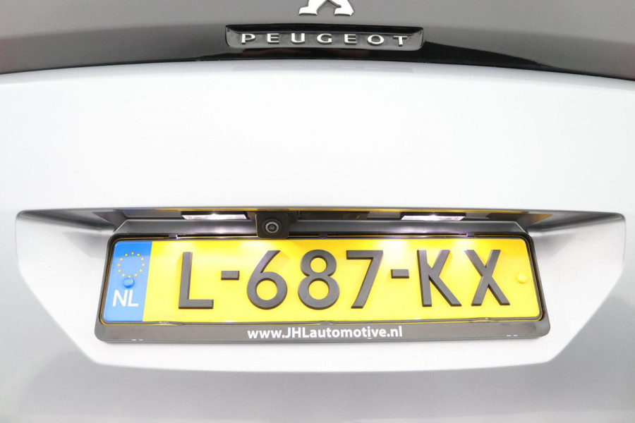 Peugeot 5008 1.2 Allure*FACELIFT*NAVI*CAM*HAAK*CRUISE*ECC*7PER
