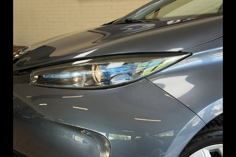 Renault ZOE R90 41 kWh (Huur Accu) Navigatie | Clima | 16" | Cruise control | Bluetooth | Dealer onderhouden!
