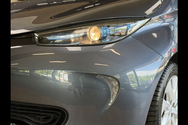 Renault ZOE R90 41 kWh (Huur Accu) Navigatie | Clima | 16" | Cruise control | Bluetooth | Dealer onderhouden!