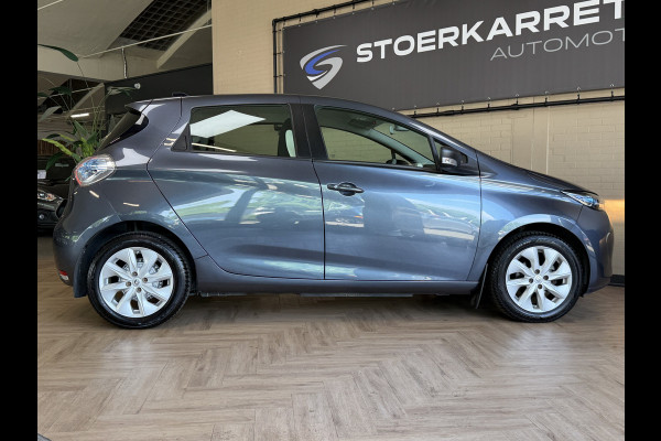 Renault ZOE R90 41 kWh (Huur Accu) Navigatie | Clima | 16" | Cruise control | Bluetooth | Dealer onderhouden!