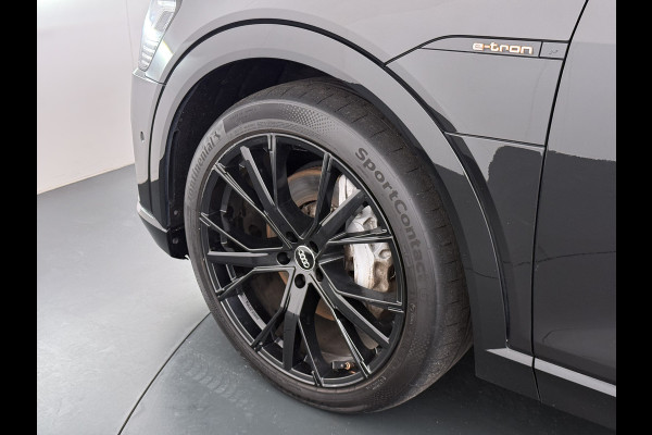 Audi e-tron 55 Quattro 95 kWh SOH 89% Panoramadak Lmv 22" Head-Up Adap.Cruise Bang&Olufsen® 4-Zone Ecc Navi 360°Camera Apple Carplay Android Stoel+Achterbankverwarming Privacy Glas DAB Elek.Achterklep Matrix-Led Keyless Zeer complete Audi!