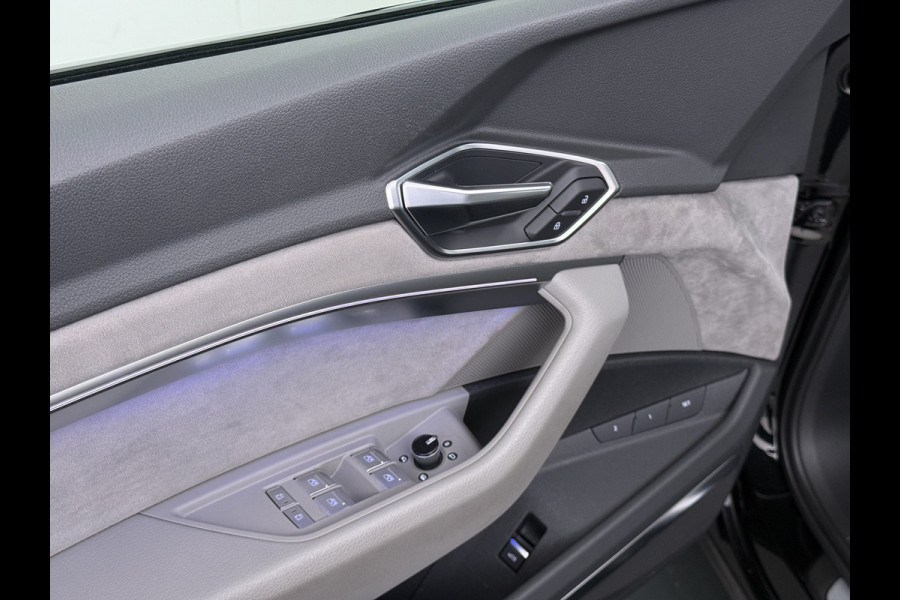 Audi e-tron 55 Quattro 95 kWh SOH 89% Panoramadak Lmv 22" Head-Up Adap.Cruise Bang&Olufsen® 4-Zone Ecc Navi 360°Camera Apple Carplay Android Stoel+Achterbankverwarming Privacy Glas DAB Elek.Achterklep Matrix-Led Keyless Zeer complete Audi!