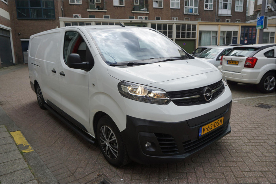 Opel Vivaro-e L3H1 Innovation 75 kWh | Dodehoek | HUD | Apple | Camera | PDC v+a | Navi | Opel dealer onderhouden
