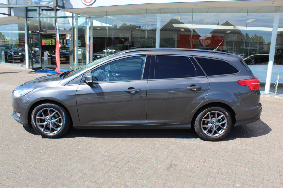 Ford FOCUS Wagon 1.0 Lease Edition , 125pk Airco , Cruise, Trekhaak ,Stoel,Stuur en Voorruitverwarming LM velgen , Bluetooth , Navigatie