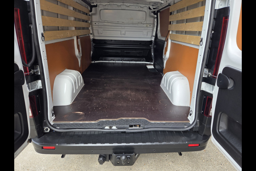 Renault Trafic 2.0 dCi Automaat 150 Pk - 107Kw L2 Comfort Airco Cruisecontrol Navigatie