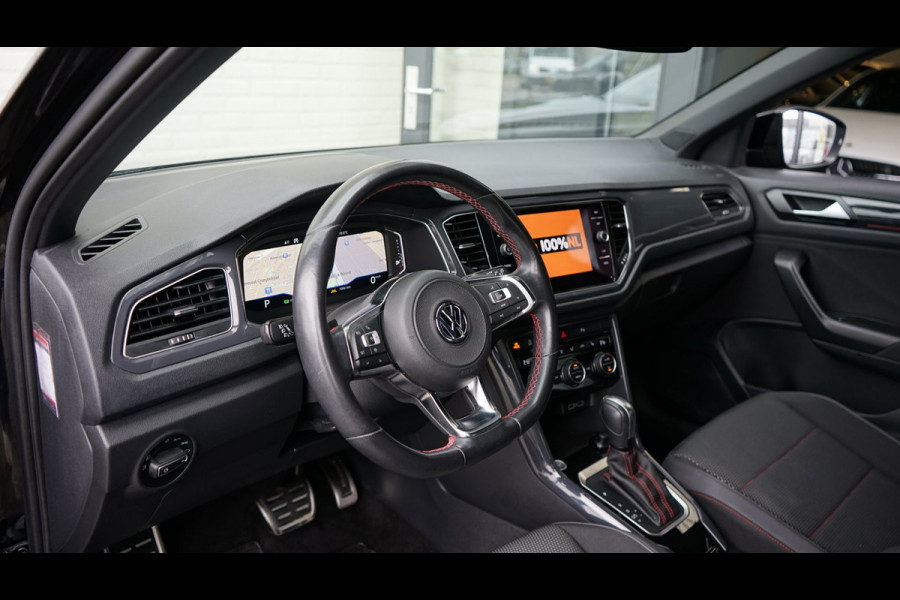 Volkswagen T-Roc 1.5 TSI Sport AUTOMAAT-ACC-CAMERA-FULL LED-KEYLESS-NAVIGATIE-MODE-TREKHAAK-STOELVERWARMING-VIRTUEEL