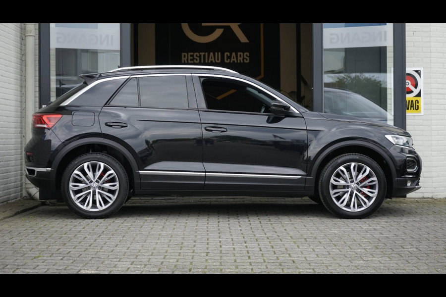 Volkswagen T-Roc 1.5 TSI Sport AUTOMAAT-ACC-CAMERA-FULL LED-KEYLESS-NAVIGATIE-MODE-TREKHAAK-STOELVERWARMING-VIRTUEEL