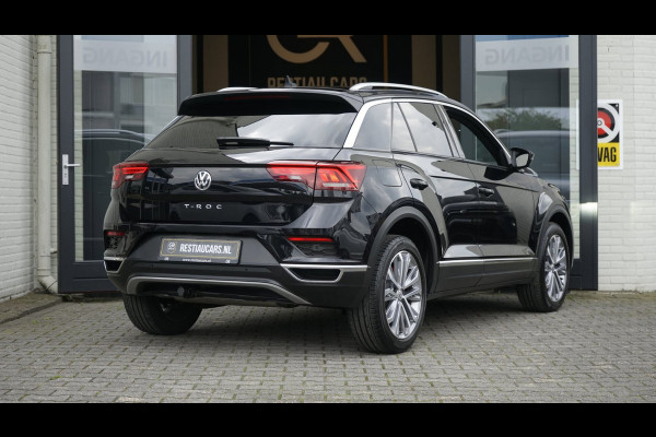 Volkswagen T-Roc 1.5 TSI Sport AUTOMAAT-ACC-CAMERA-FULL LED-KEYLESS-NAVIGATIE-MODE-TREKHAAK-STOELVERWARMING-VIRTUEEL