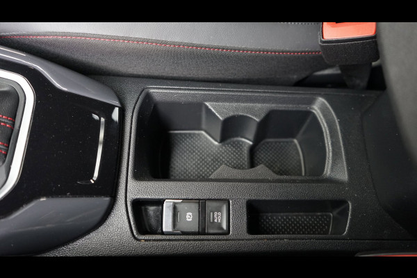 Volkswagen T-Roc 1.5 TSI Sport AUTOMAAT-ACC-CAMERA-FULL LED-KEYLESS-NAVIGATIE-MODE-TREKHAAK-STOELVERWARMING-VIRTUEEL