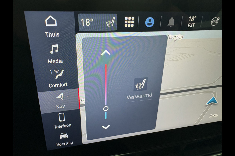 Fiat 500 La Prima by bocelli 42 kWh full option Achteruitrijcamera - Airco - Apple carplay - Navigatie - Parkeersensoren - Panorama dak - Stoelverwarming - Cruise control - Dodehoek detector - Elektrische ramen - Led verlichting - Bluetoot - Keyless start - Stuur leder - Stuur multifunctioneel - Licht metalen velgen 17 inch