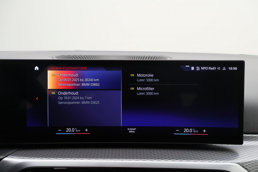 BMW 3 Serie Touring 320e M Sport Leder/Alcantara, Virtual Cockpit, LED, Elek. trekhaak, Apple Carplay, 18"