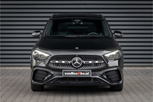 Mercedes-Benz GLA 200 d AMG Line 20 inch - Pano - Camera