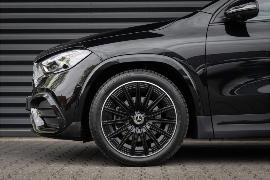 Mercedes-Benz GLA 200 d AMG Line 20 inch - Pano - Camera