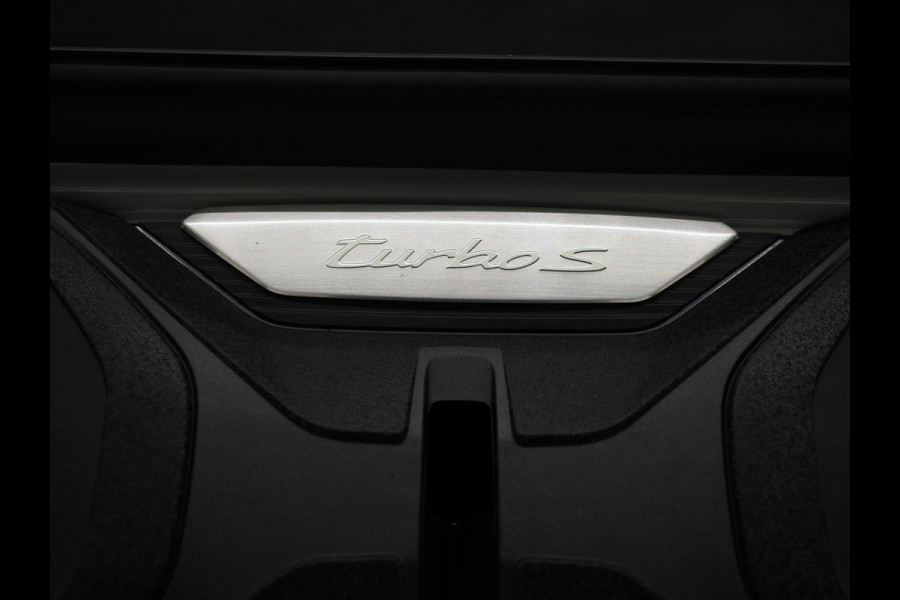 Porsche 911 3.8 Turbo S | Aero Kit | Keramisch | Burmester | Sportuitlaat | SportDesign | Full Option