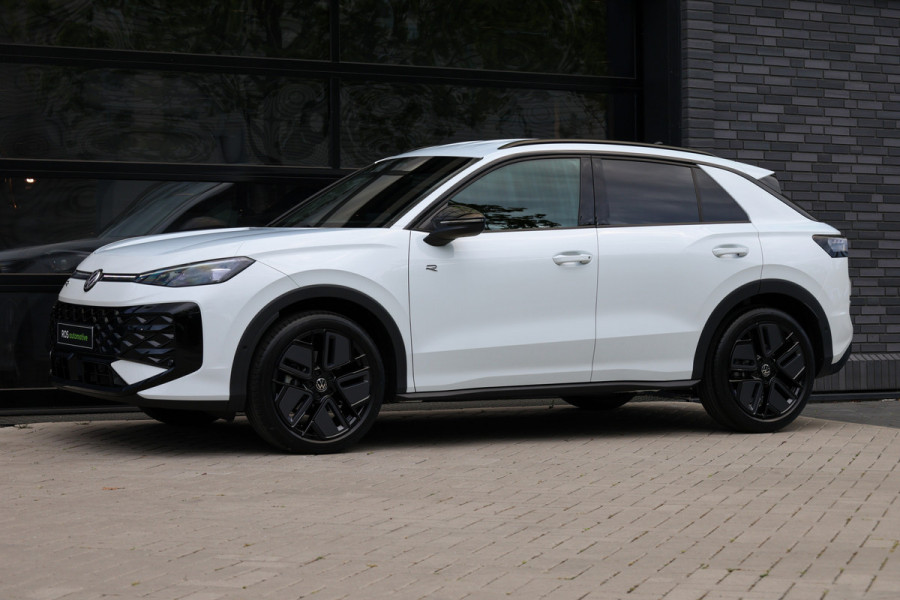 Volkswagen T-Roc 1.5 eTsi R-Line First Edition | NIEUW MODEL | BTW | CAMERA | ACC | STUURVERWARMING |