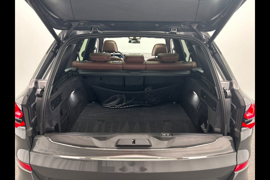 BMW X5 XDrive50e M/Sport | Davitgrau | Pano/dak | Sky/Lounge | Trekhaak | Rondomzicht/Camera
