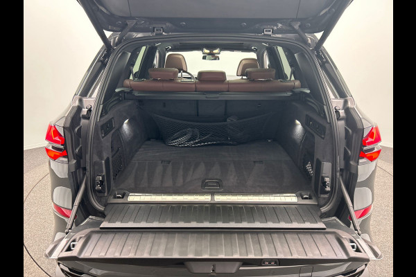 BMW X5 XDrive50e M/Sport | Davitgrau | Pano/dak | Sky/Lounge | Trekhaak | Rondomzicht/Camera