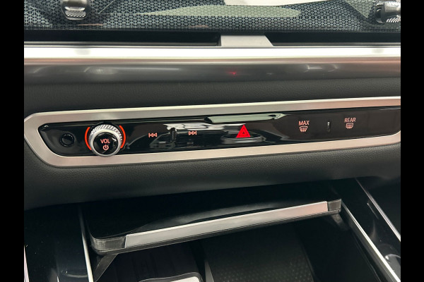 BMW X5 XDrive50e M/Sport | Davitgrau | Pano/dak | Sky/Lounge | Trekhaak | Rondomzicht/Camera