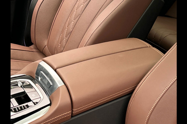 BMW X5 XDrive50e M/Sport | Davitgrau | Pano/dak | Sky/Lounge | Trekhaak | Rondomzicht/Camera
