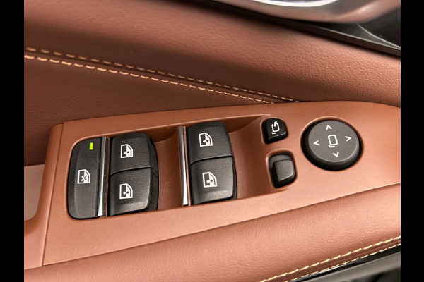 BMW X5 XDrive50e M/Sport | Davitgrau | Pano/dak | Sky/Lounge | Trekhaak | Rondomzicht/Camera
