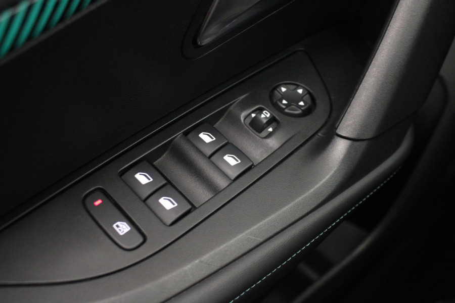 Peugeot 2008 1.2 PureTech Allure Pack