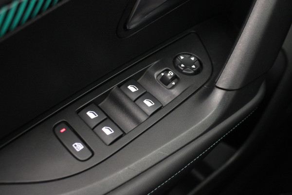 Peugeot 2008 1.2 PureTech Allure Pack