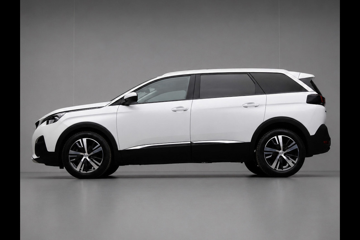 Peugeot 5008 1.2 PureTech Allure Sport 7P(PANORAMADAK,APPLE CARPLAY,NAVI,CAMERA,360 VIEW,SFEER VERLICHTING,SPORTSTOELEN,LM VELGEN)