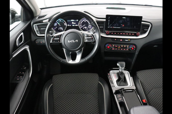 Kia Xceed 1.6 GDi PHEV DynamicLine | Carplay | Keyless | Half leder | Navigatie | Full LED | Parkeerhulp | Climate control | Bluetooth | Cruise control | Plug In
