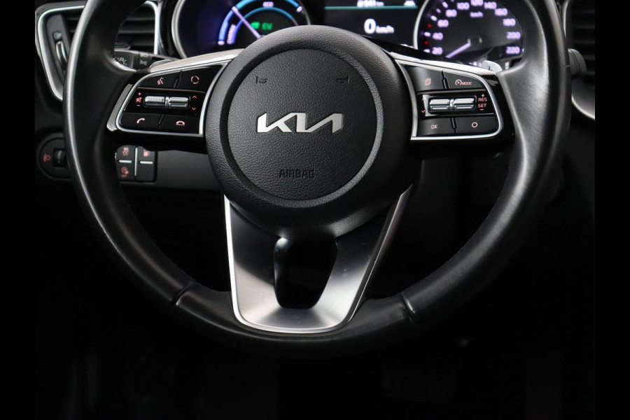 Kia Xceed 1.6 GDi PHEV DynamicLine | Carplay | Keyless | Half leder | Navigatie | Full LED | Parkeerhulp | Climate control | Bluetooth | Cruise control | Plug In
