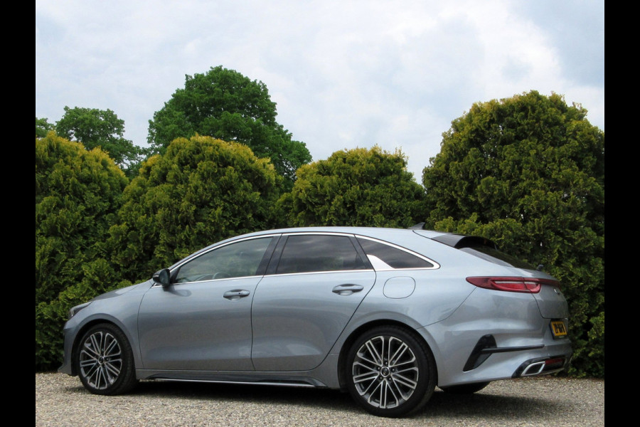 Kia ProCeed 1.4 T-GDI GT-Plus Automaat * Pano * Trekhaak *