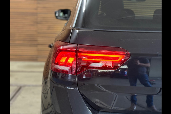 Volkswagen T-Roc 1.5 TSI Sport | Pano | ACC | LED | Virtual Cockpit | Camera