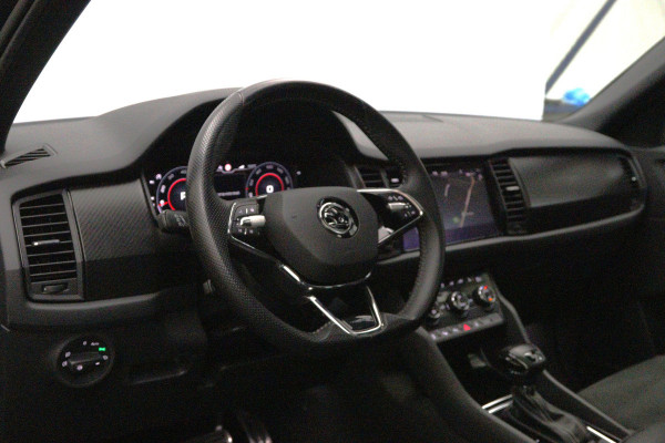 Škoda Kodiaq 1.5 TSI 150 PK Automaat Sportline Business, Panoramadak, Trekhaak, Canton Sound