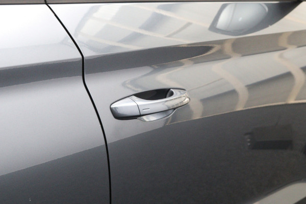 Škoda Kodiaq 1.5 TSI 150 PK Automaat Sportline Business, Panoramadak, Trekhaak, Canton Sound