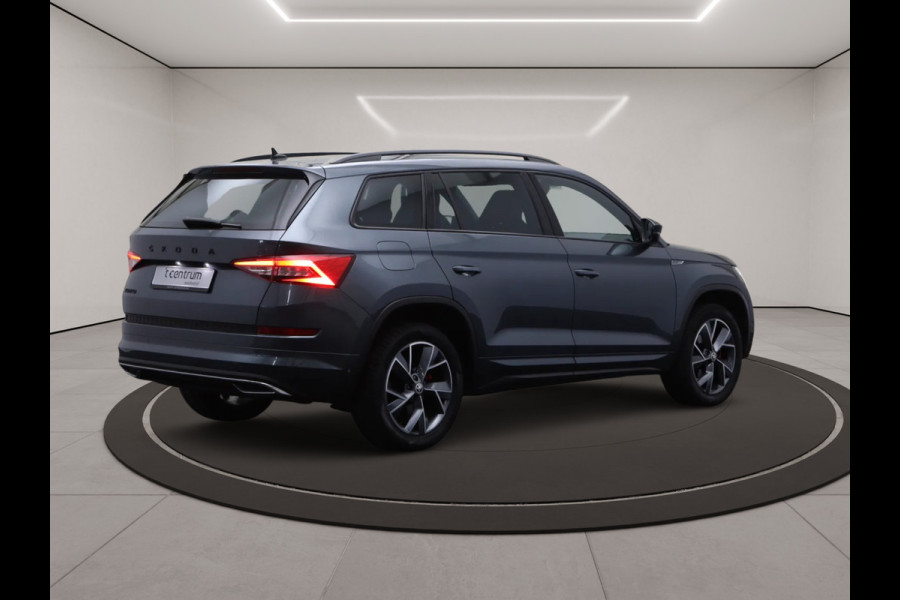 Škoda Kodiaq 1.5 TSI 150 PK Automaat Sportline Business, Panoramadak, Trekhaak, Canton Sound