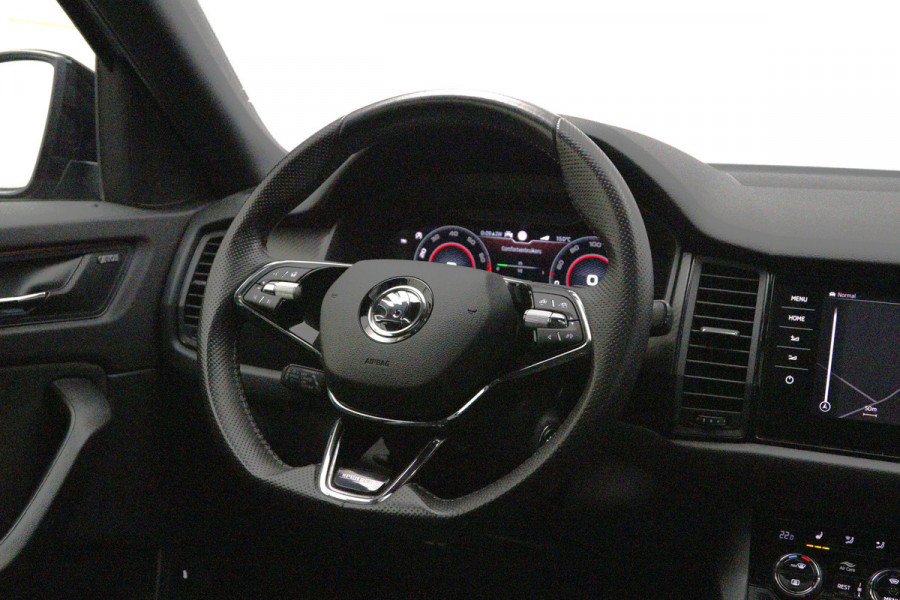 Škoda Kodiaq 1.5 TSI 150 PK Automaat Sportline Business, Panoramadak, Trekhaak, Canton Sound