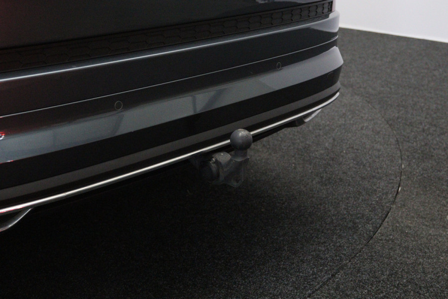 Škoda Kodiaq 1.5 TSI 150 PK Automaat Sportline Business, Panoramadak, Trekhaak, Canton Sound
