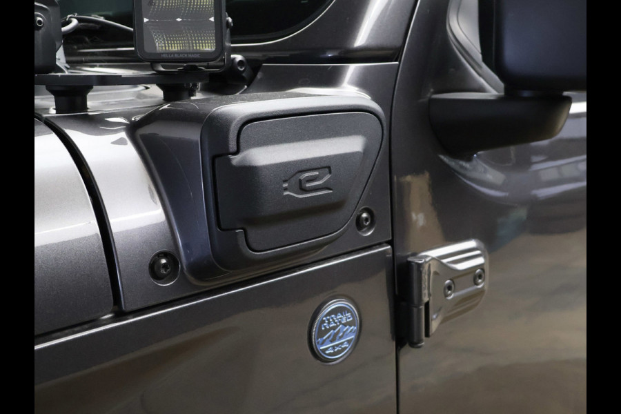 Jeep Wrangler Unlimited 4xe 380 Rubicon (APPLE CARPLAY,HARDTOP,NAVI,VERHOODG,BILSTEIN-SCHOKDEMPERS,KMC VELGEN,EXTRA VERLICHTING)