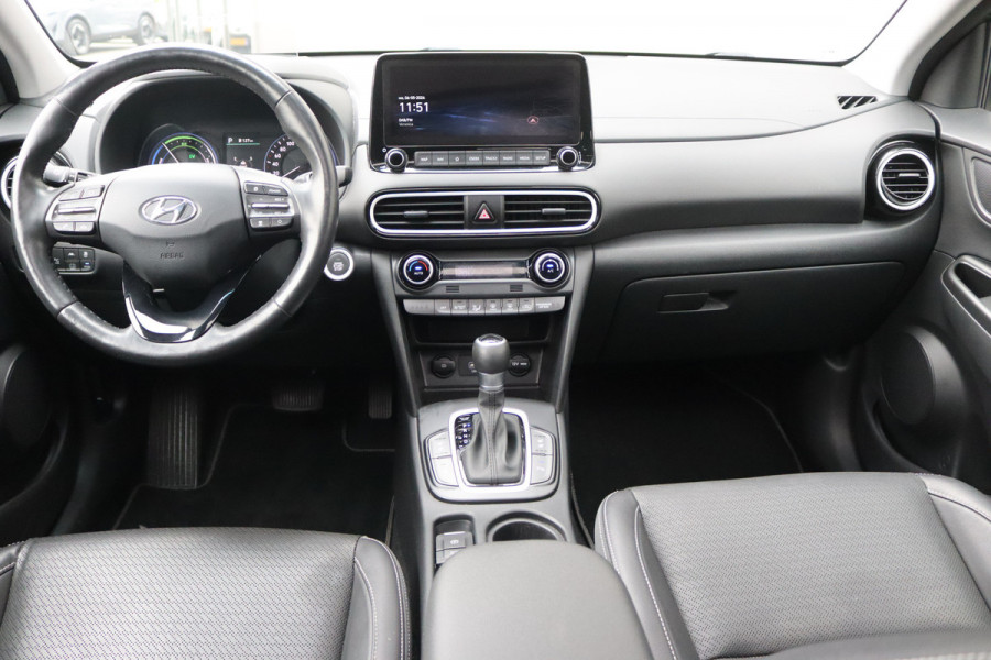 Hyundai Kona 1.6 GDI HEV Premium Sky Trekhaak/Open-dak/Winter-pack/Camera/Carplay