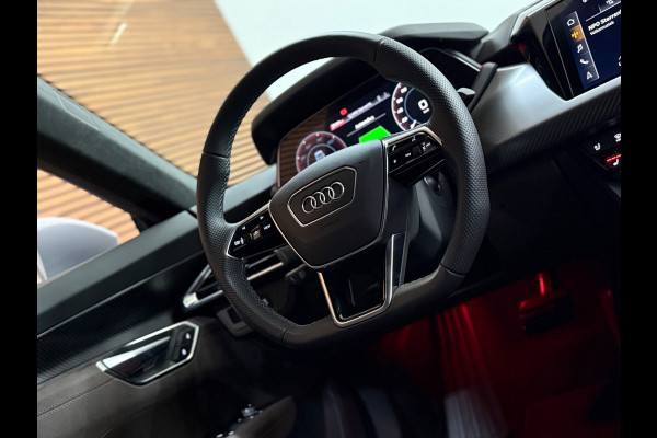 Audi e-tron GT Quattro | 530PK | 93kWh | Carbondak | 20'' | Luchtvering | Matrix LED | Nappa | RS interieur | Air-Quality Systeem