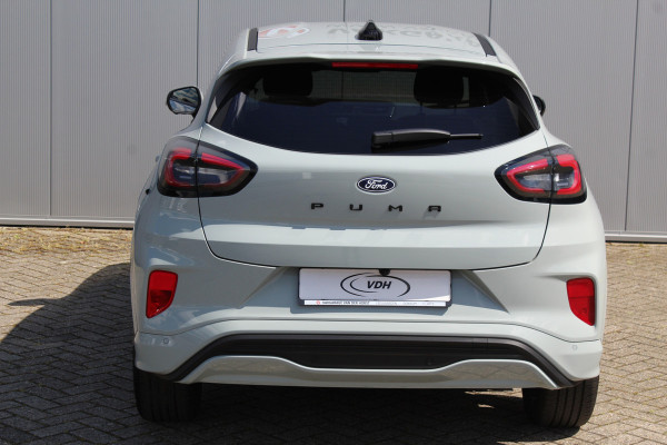 Ford Puma 1.0-125pk EcoBoost Mild-Hybrid ST-Line X AUTOMAAT ! Fabr. garantie t/m 22-04-2029 ! Slechts 6.800km ! Aut. airco, lane- en side assist, camera 360gr., stoel-, stuur- en voorraamverwarming, navigatie, telefoonvoorb., adaptieve cruise control etc.