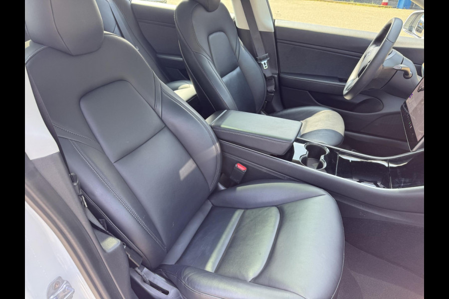 Tesla Model 3 Long Range AWD 75 kWh SOH 90%| 83.000KM!! | AUTOPILOT| GARANTIE ACCU + AANDRIJFLIJN TOT 12-2027 OF 192.000KM!