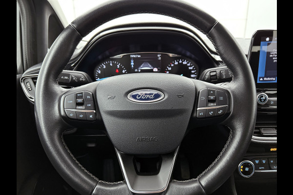 Ford Fiesta 1.0 EcoBoost Titanium (NAVIGATIE, CARPLAY, PARKEERSENSOREN, LED, STUURBEDIENING, 1e EIGENAAR, GOED ONDERHOUDEN)