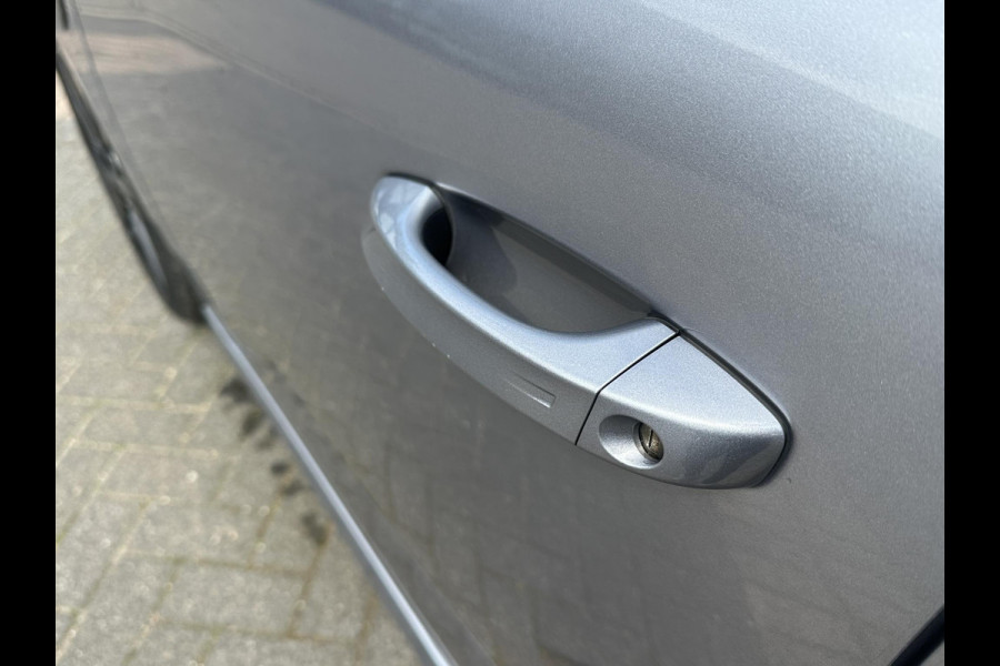 Peugeot 308 SW 1.6 Plug-in Hybrid 225 GT BOMVOL | MASSAGE STOELEN + STOELVERWARMING | MEM. SEATS | ADAP. CRUISE | APPLECARPLAY | ELEKT. STOELEN | ACHTERUITRIJCAMERA | RIJKLAAR | 12 MND BOVAG GARANTIE |